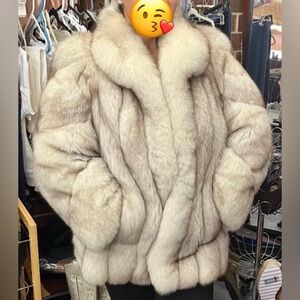 Luxurious Cream Fur Coat